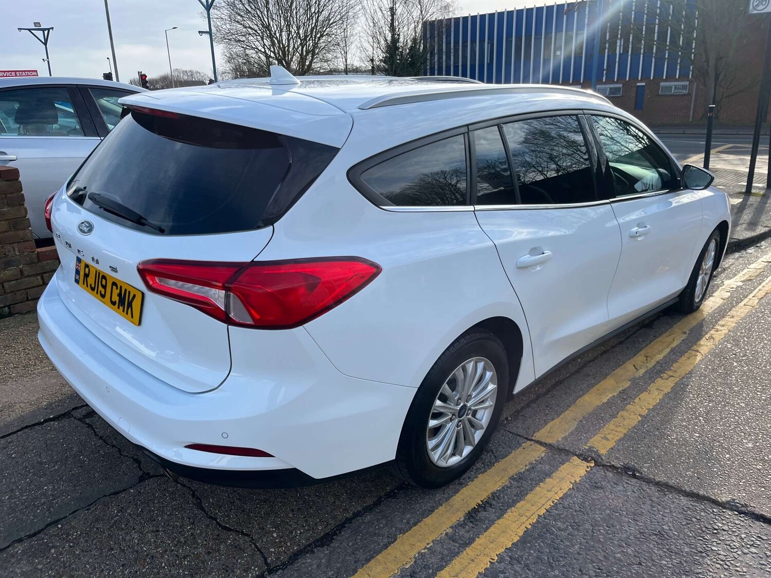 Used Ford Focus 2019 for sale - 76363928: Photo 5