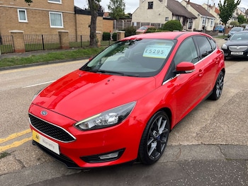 Used Ford Focus 2015 for sale - 75344660: Photo