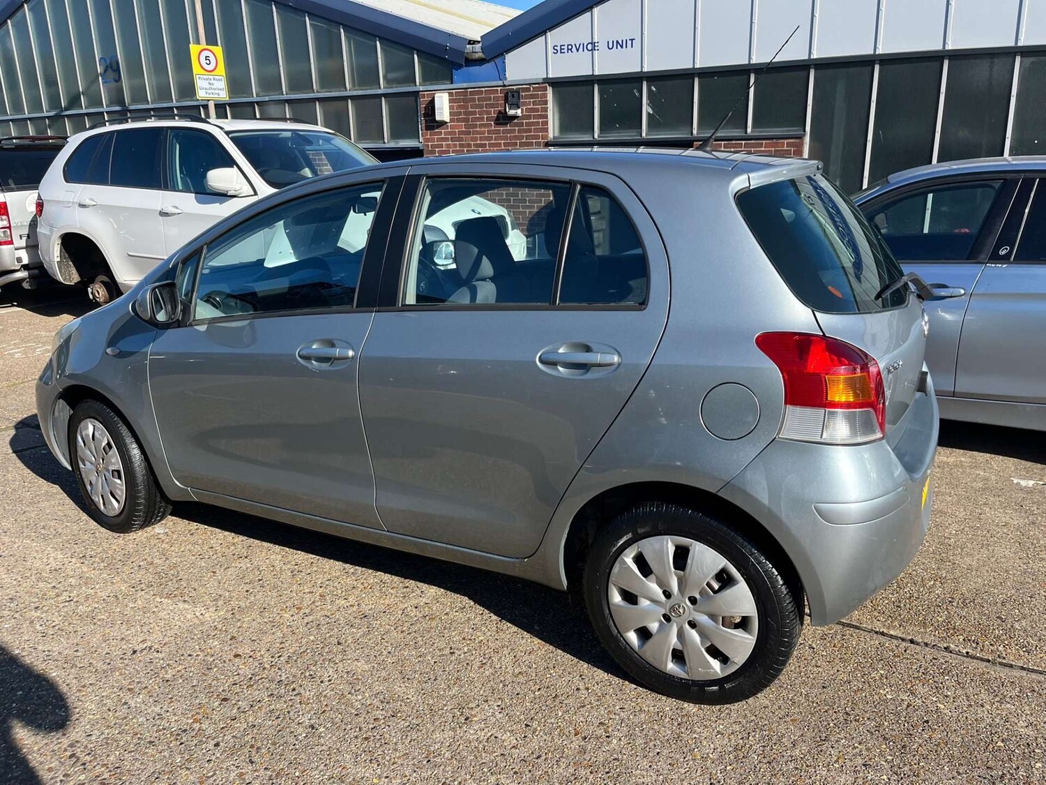 Used Toyota Yaris 2009 for sale - 77920793: Photo 3