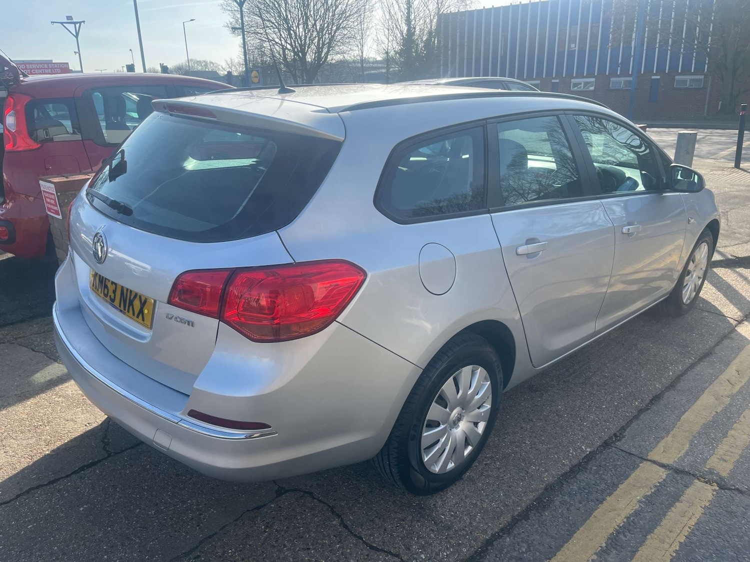 Used Vauxhall Astra 2013 for sale - 76600814: Photo 5