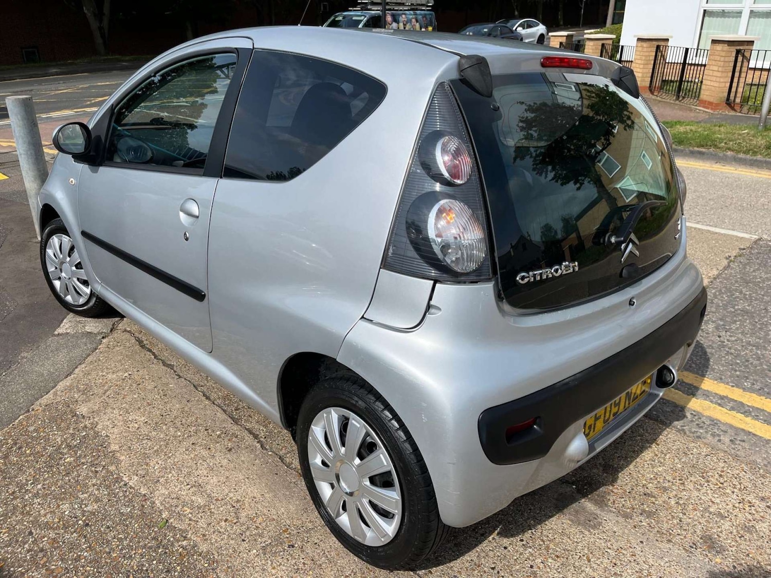 Used Citroen C1 2009 for sale - 76490989: Photo 2