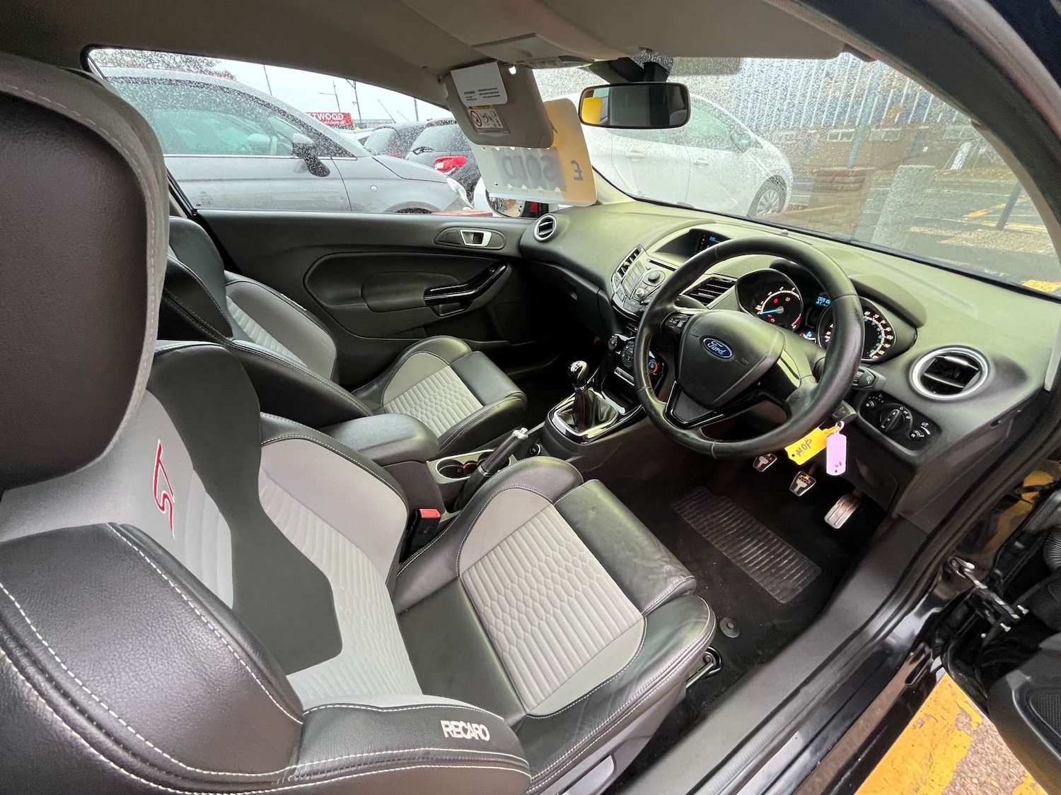 Used Ford Fiesta 2014 for sale - 76601443: Photo 11