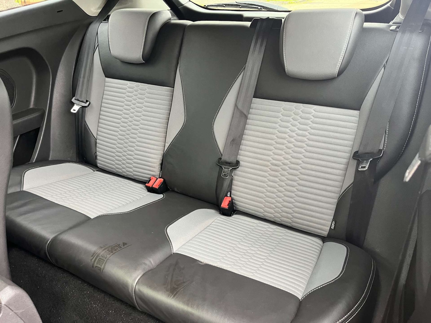 Used Ford Fiesta 2014 for sale - 76601443: Photo 17