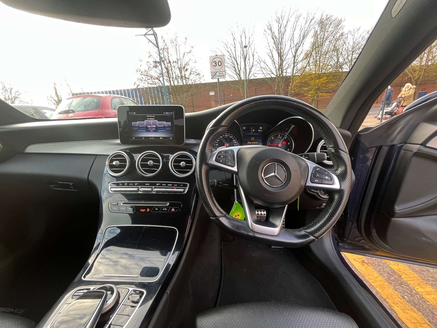 Used Mercedes-Benz C Class 2016 for sale - 76600642: Photo 18