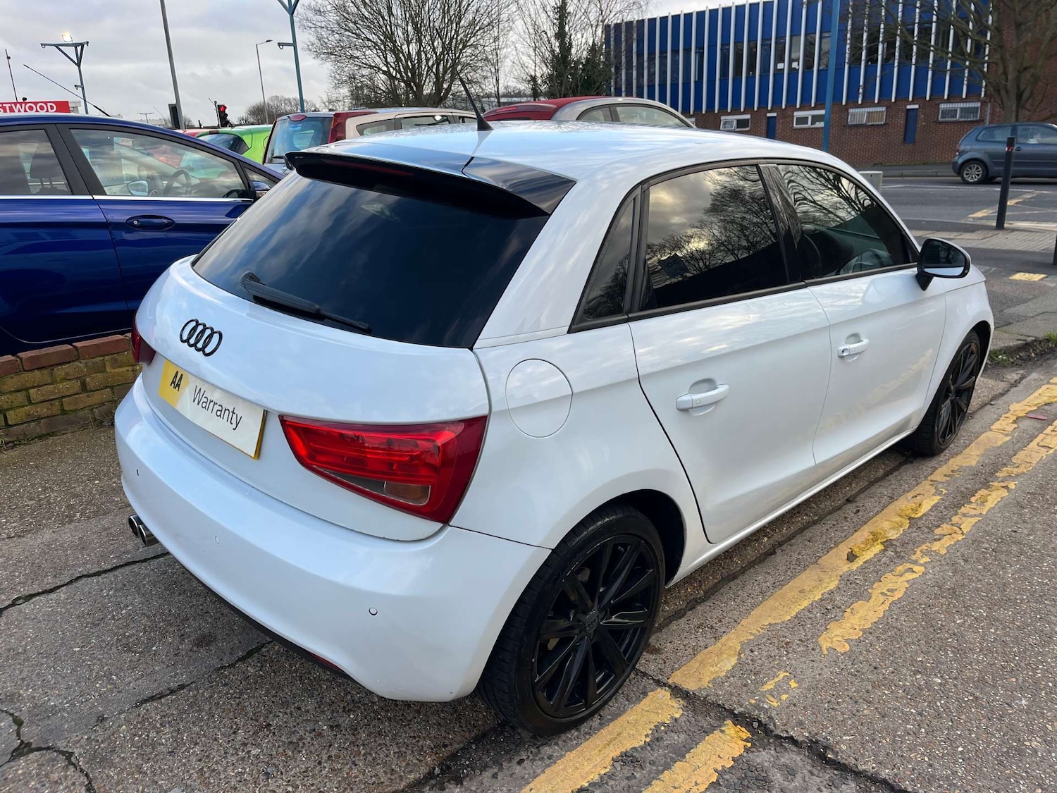 Used Audi A1 2015 for sale - 78000668: Photo 2