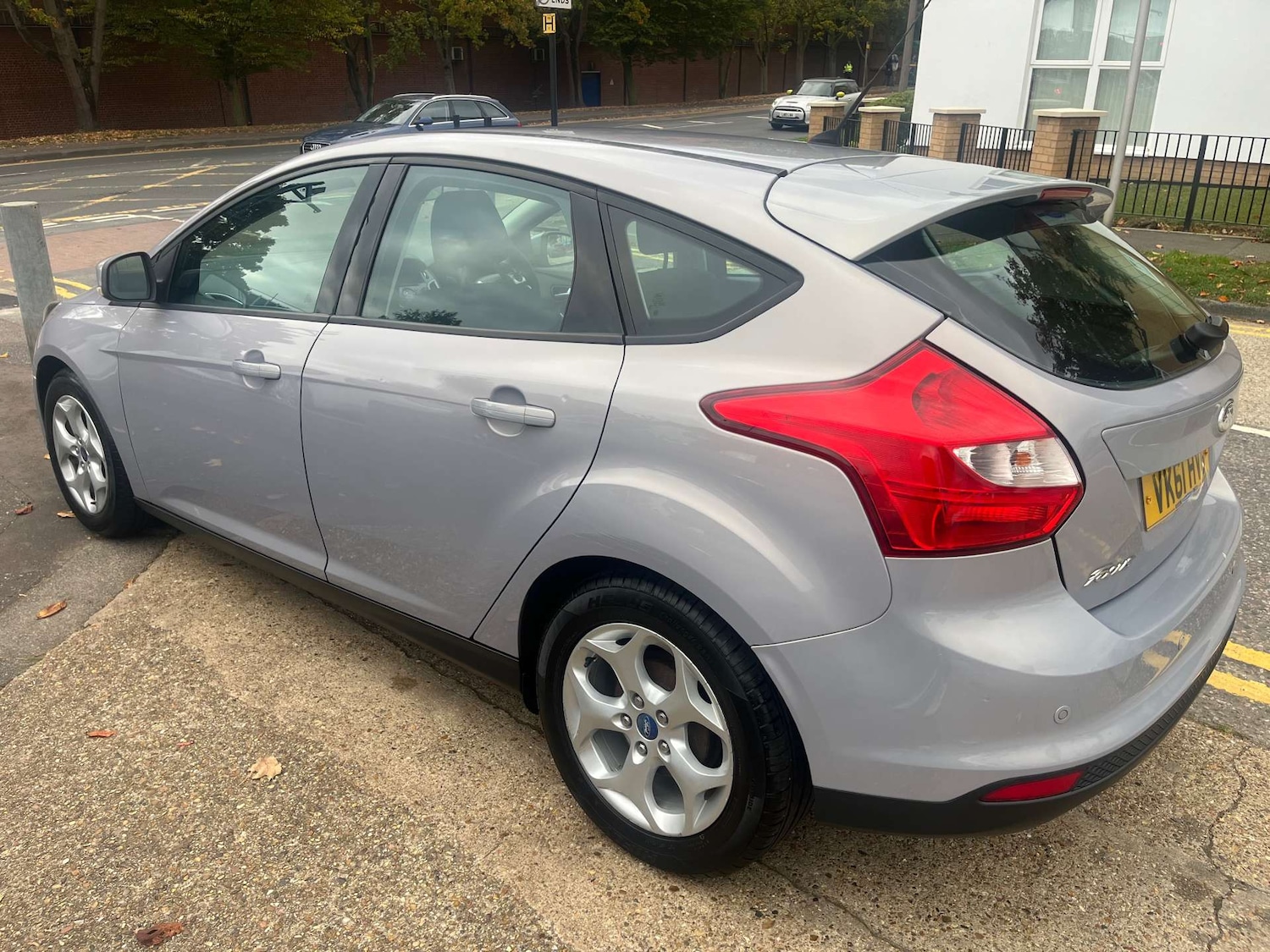 Used Ford Focus 2011 for sale - 76602147: Photo 10