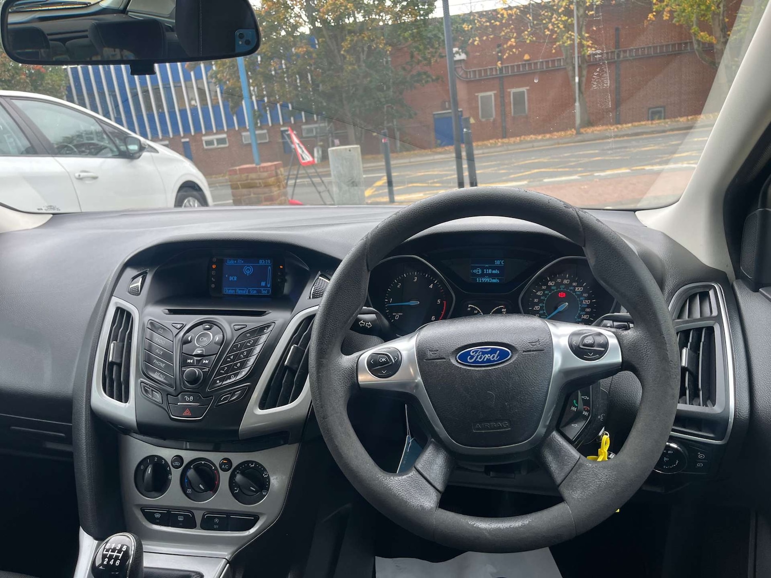 Used Ford Focus 2011 for sale - 76602147: Photo 16