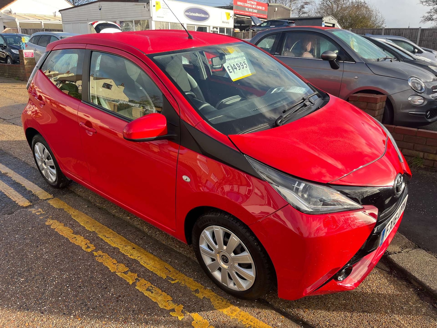 Used Toyota AYGO 2016 for sale - 76830889: Photo 1