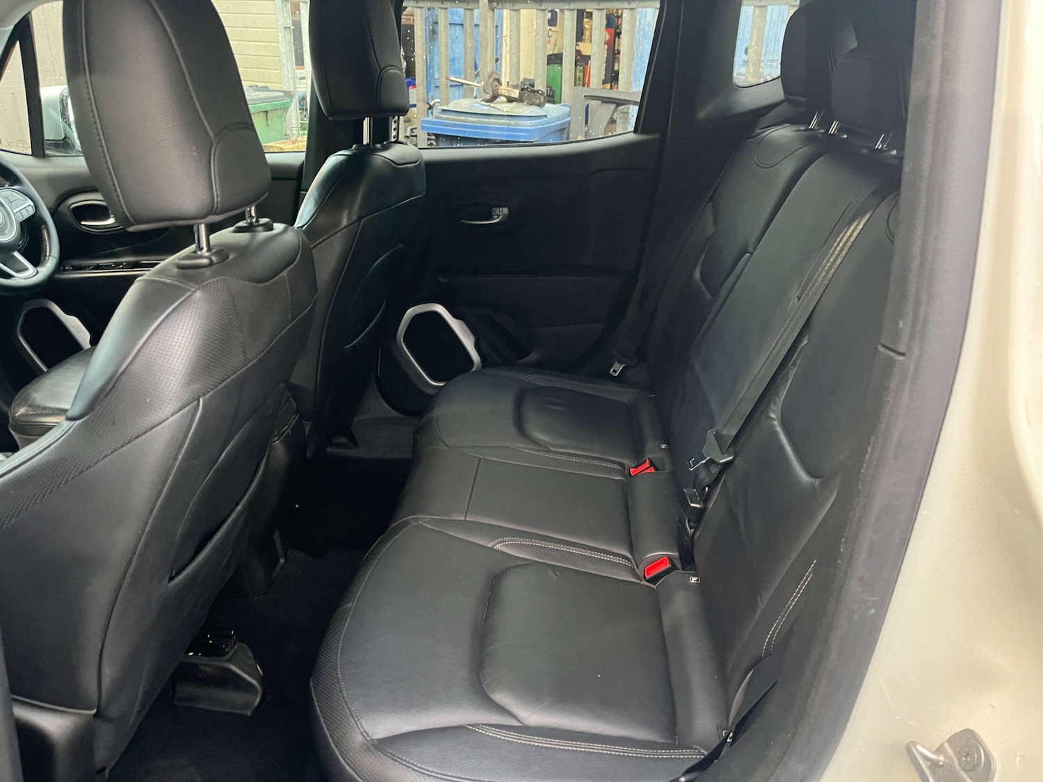 Used Jeep Renegade 2016 for sale - 77431873: Photo 4