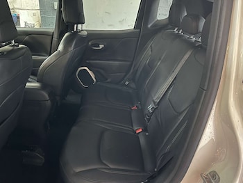 Used Jeep Renegade 2016 for sale - 77431873: Photo