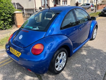Used Volkswagen Beetle 2005 for sale - 78757172: Photo