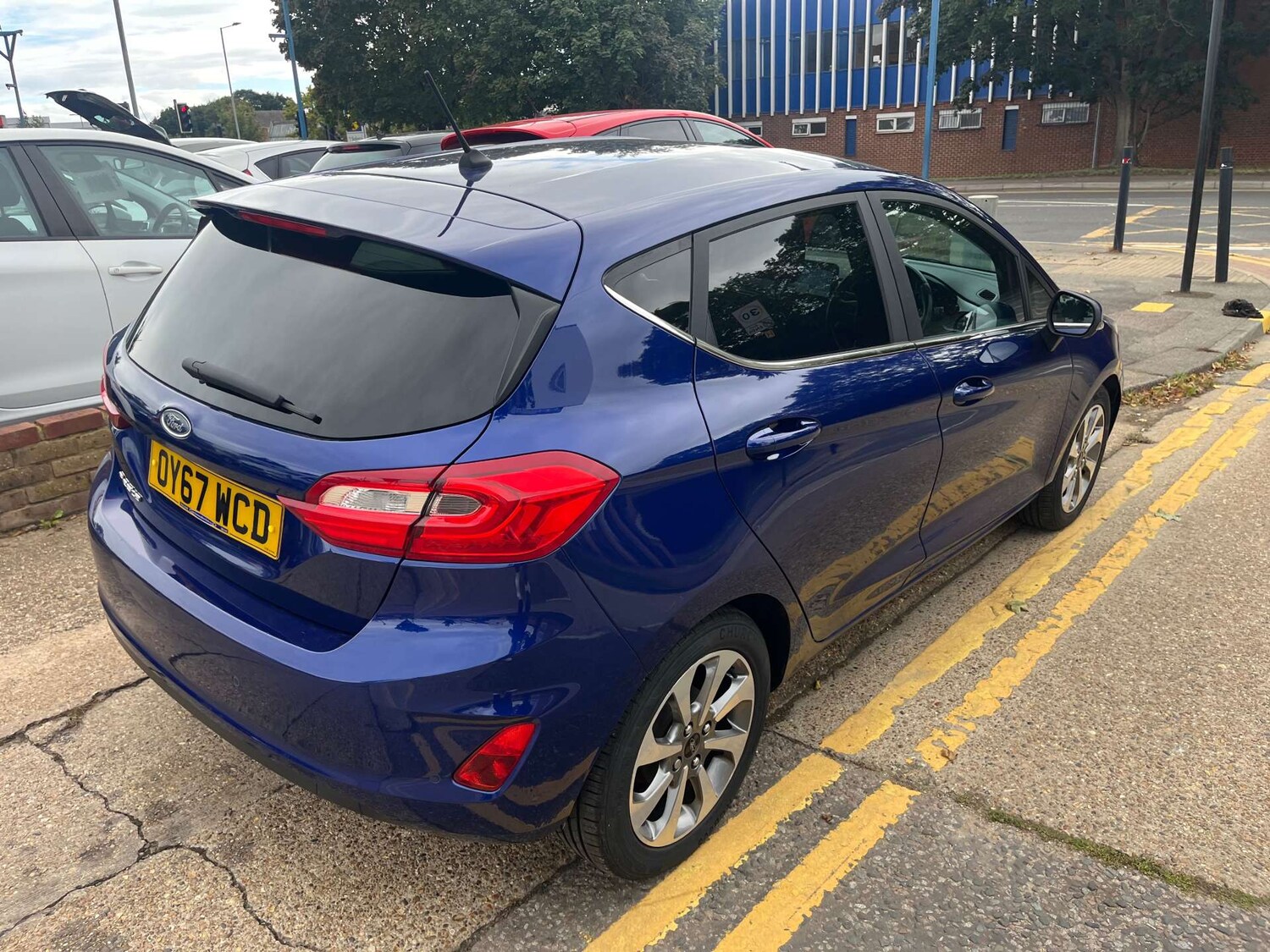 Used Ford Fiesta 2017 for sale - 76602141: Photo 2