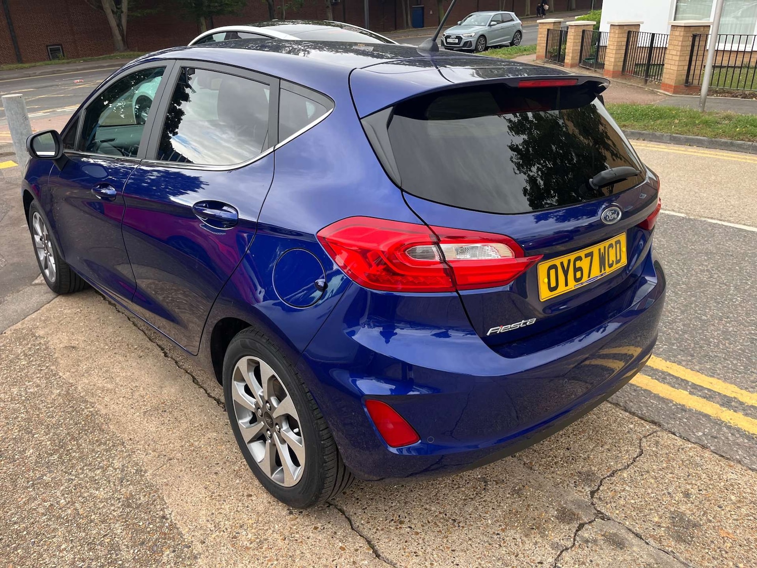 Used Ford Fiesta 2017 for sale - 76602141: Photo 3