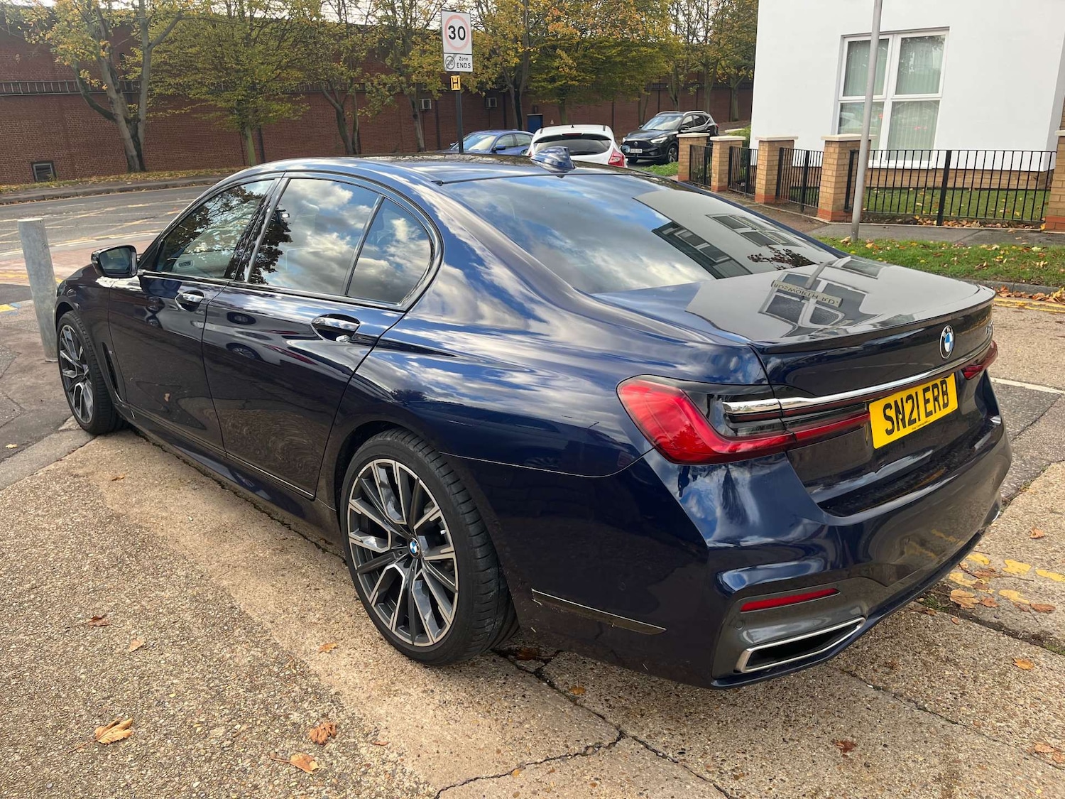 Used BMW 7 Series 2021 for sale - 76356040: Photo 2