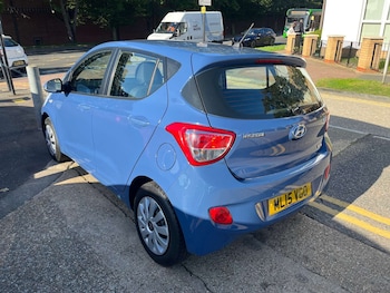 Used Hyundai i10 2015 for sale - 75762115: Photo