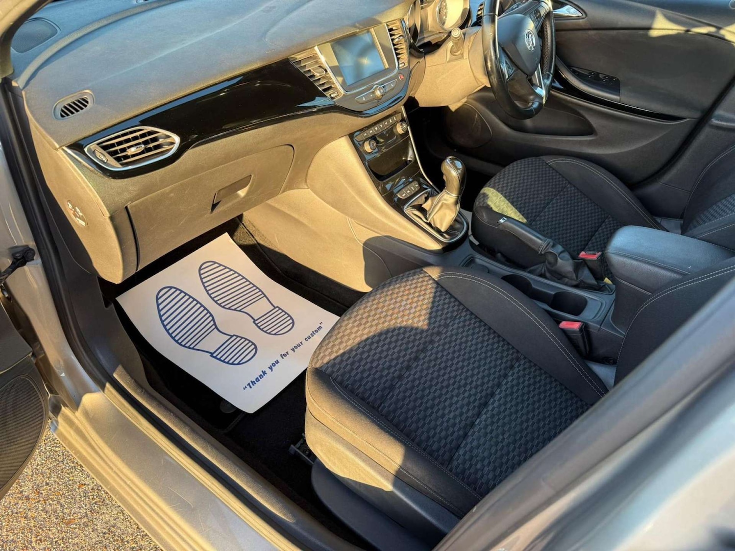 Used Vauxhall Astra 2017 for sale - 78068239: Photo 4