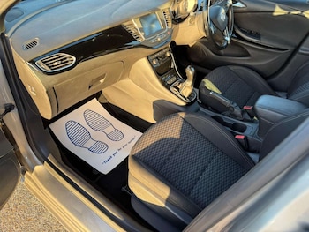 Used Vauxhall Astra 2017 for sale - 78068239: Photo