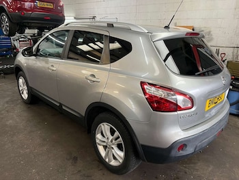 Used Nissan Qashqai 2010 for sale - 75982486: Photo