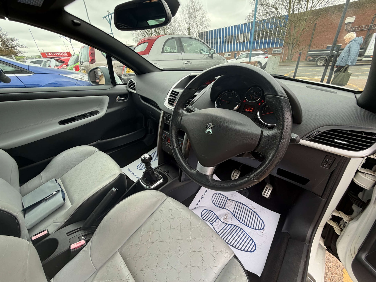 Used Peugeot 207 2012 for sale - 77789724: Photo 8