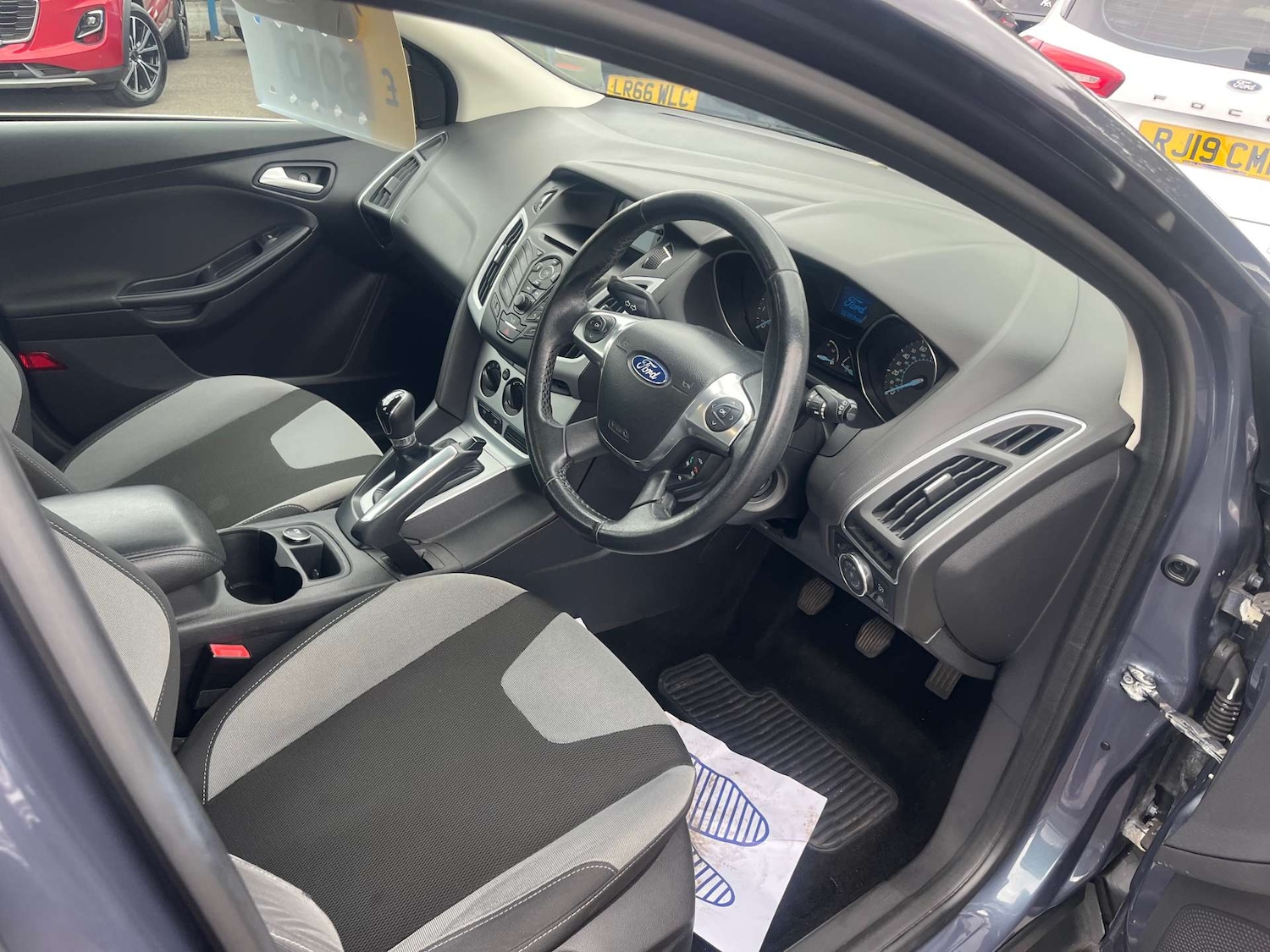 Used Ford Focus 2011 for sale - 76601368: Photo 8