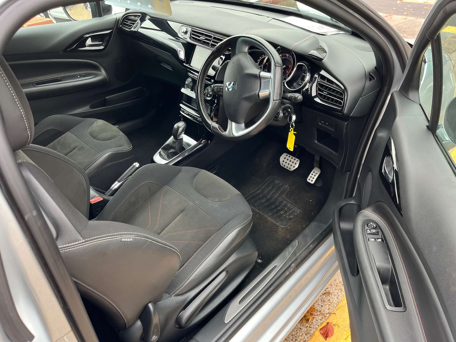 Used DS Automobiles DS 3 2019 for sale - 76602121: Photo 8