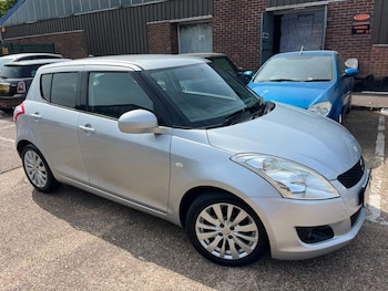 Used Suzuki Swift 2012 for sale - 79366311: Photo