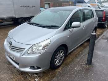 2010 - 2.0 Verso TR D-4D 5dr