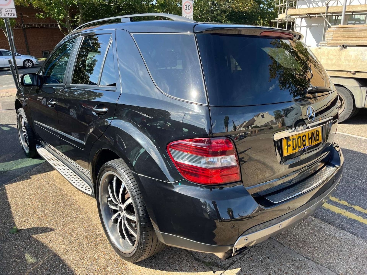 Used Mercedes-Benz M Class 2008 for sale - 76363655: Photo 5