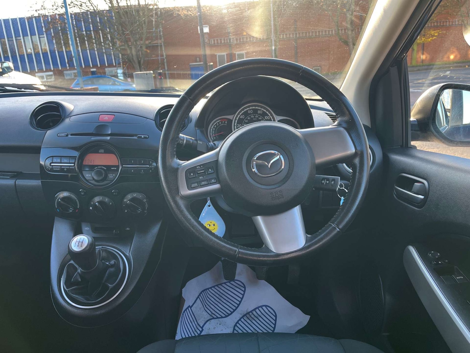 Used Mazda Mazda2 2012 for sale - 76726113: Photo 9