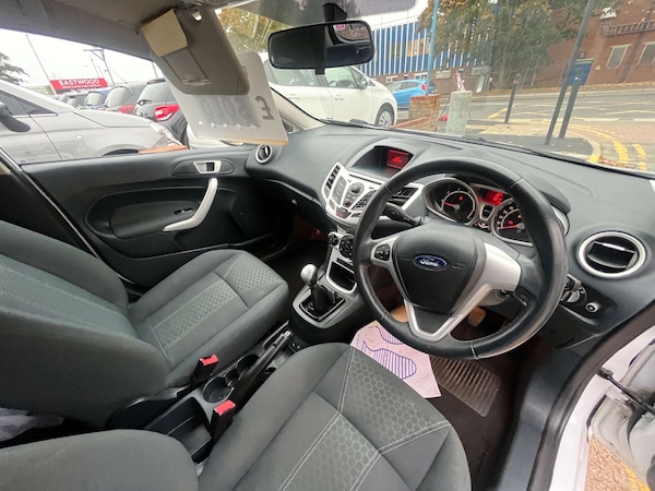 Used Ford Fiesta 2011 for sale - 76266407: Photo 15