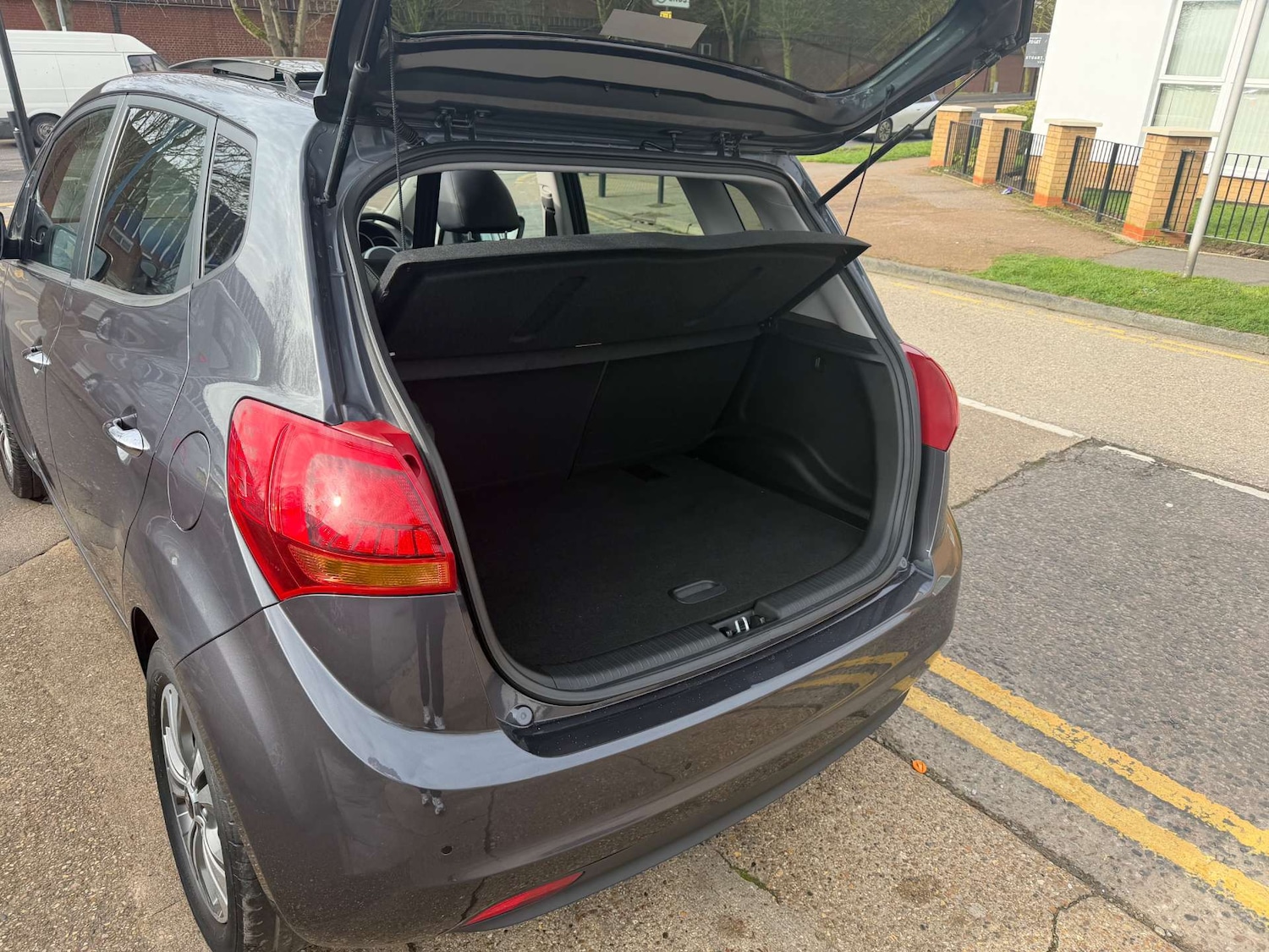 Used Kia Venga 2015 for sale - 77639575: Photo 20