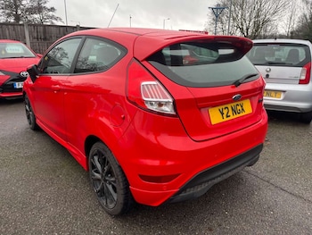 Used Ford Fiesta 2017 for sale - 77070813: Photo