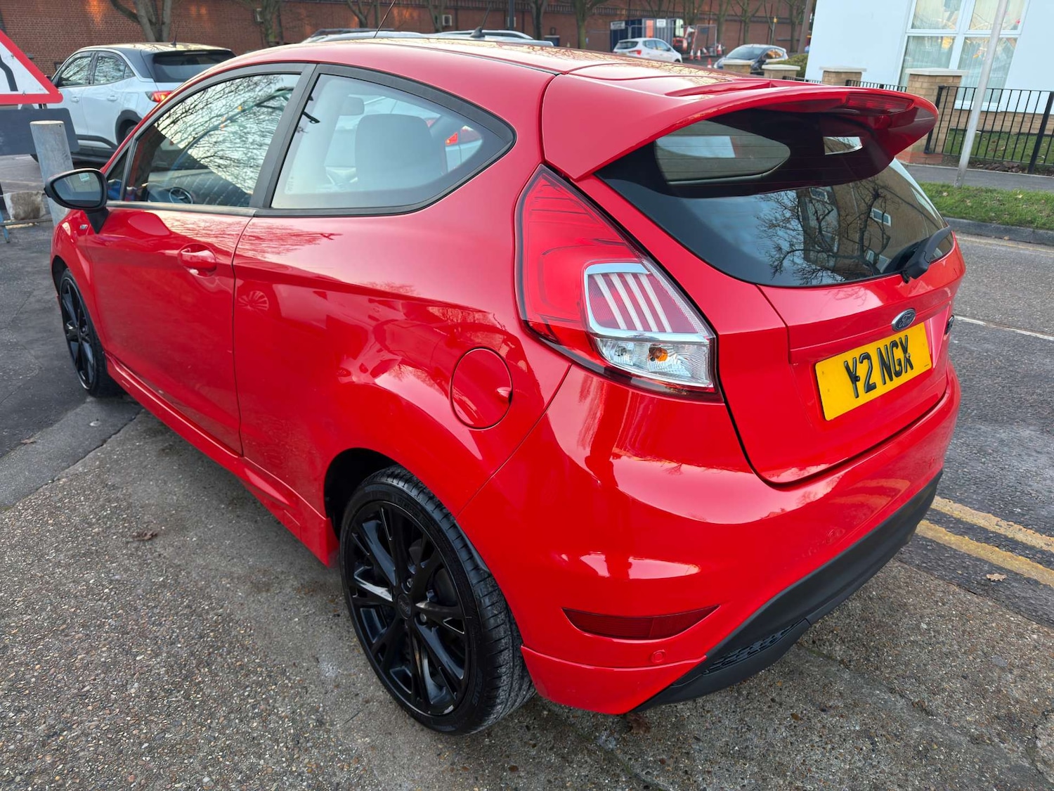 Used Ford Fiesta 2017 for sale - 77070813: Photo 4