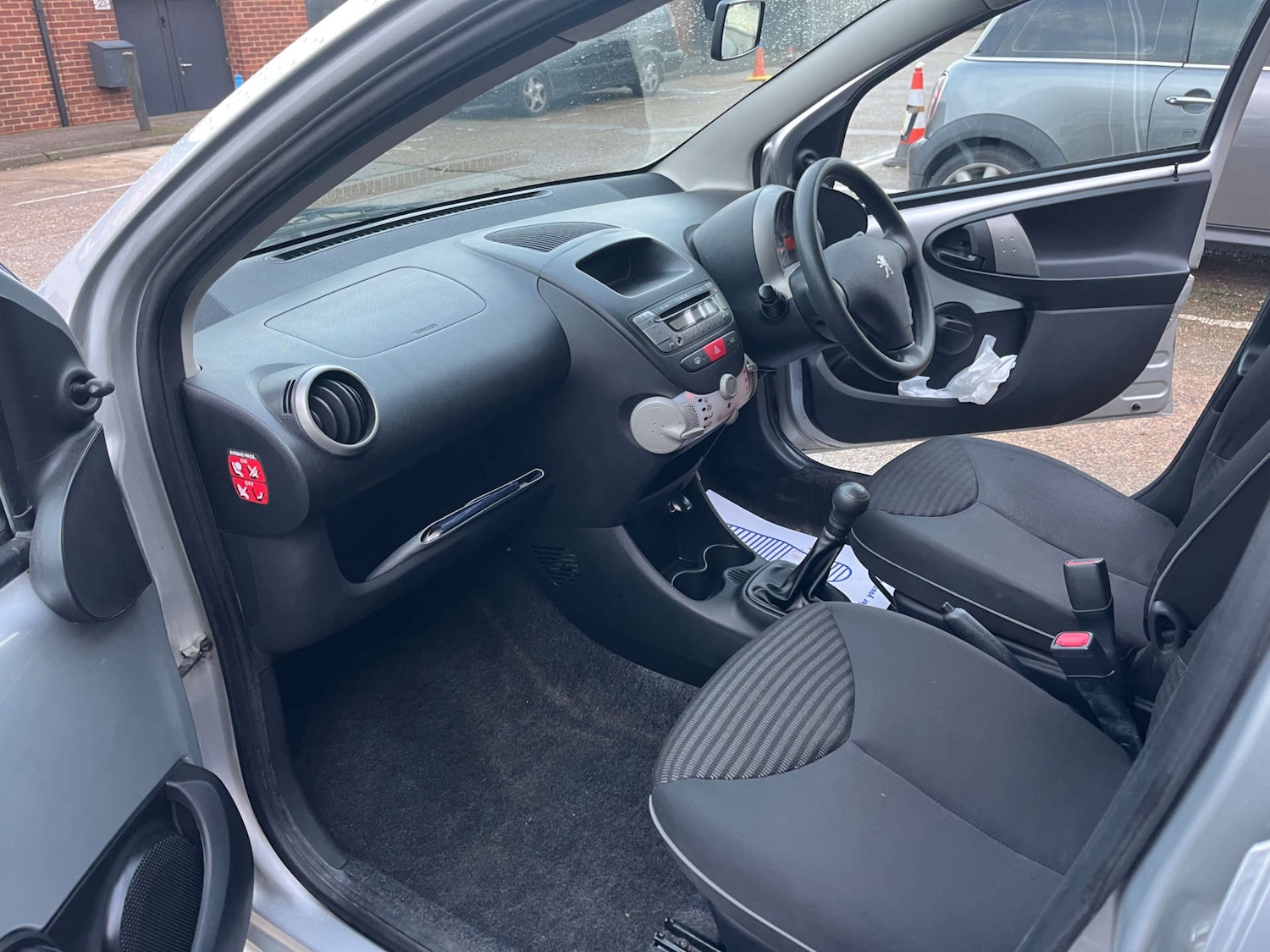 Used Peugeot 107 2012 for sale - 77594806: Photo 5