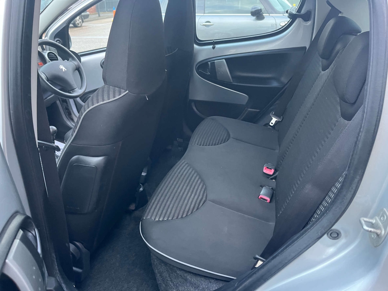 Used Peugeot 107 2012 for sale - 77594806: Photo 6