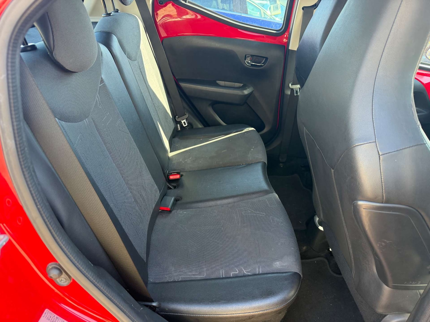 Used Toyota AYGO 2016 for sale - 77933996: Photo 13