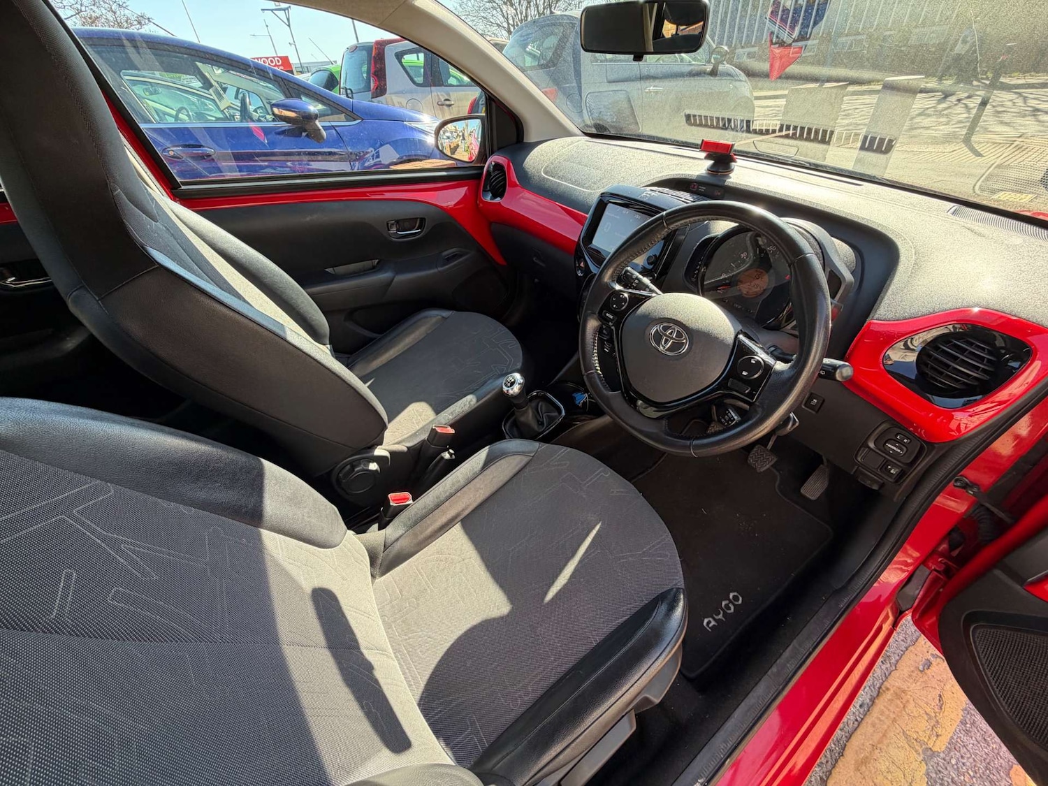 Used Toyota AYGO 2016 for sale - 77933996: Photo 8