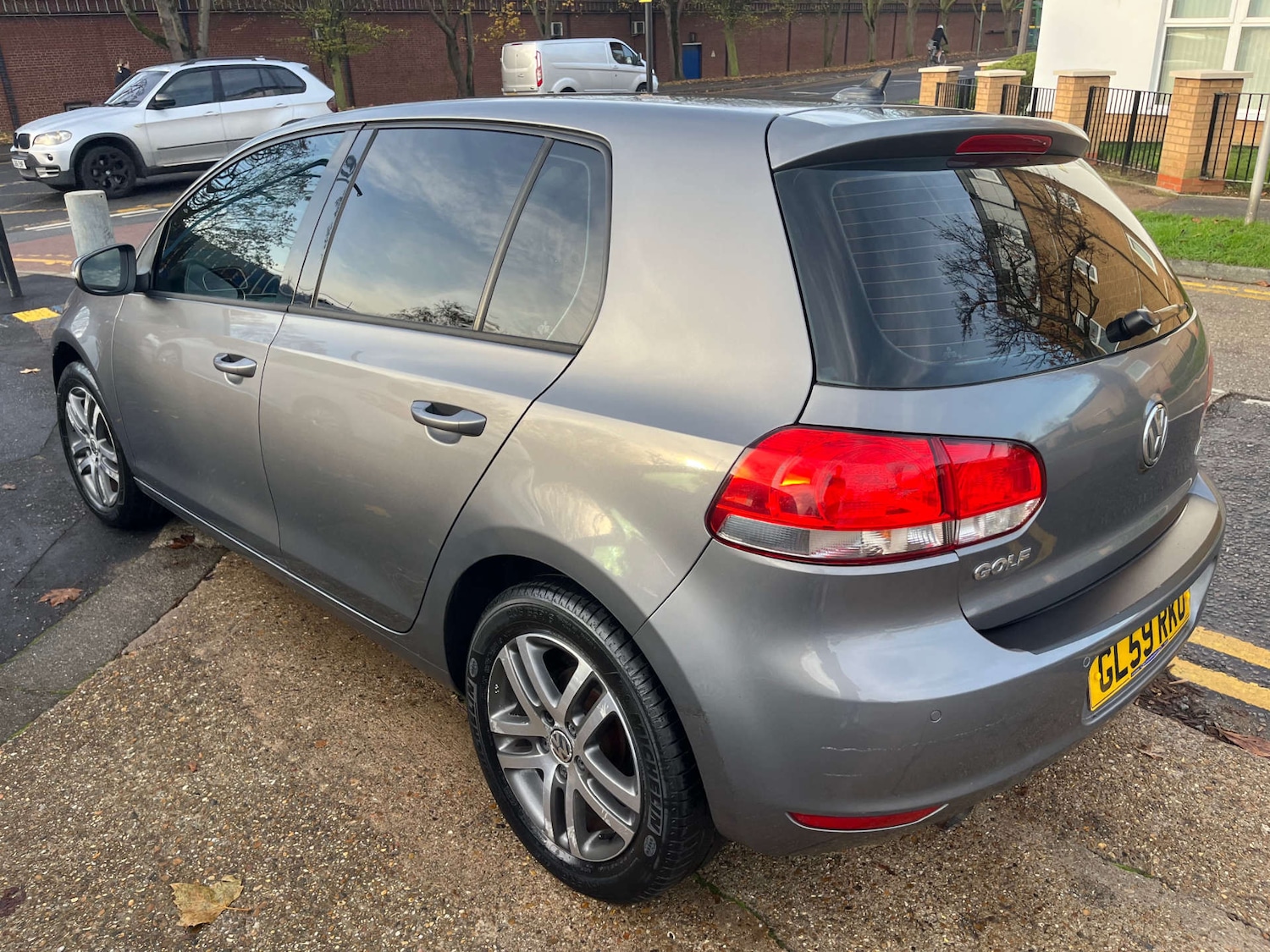 Used Volkswagen Golf 2009 for sale - 77378367: Photo 2