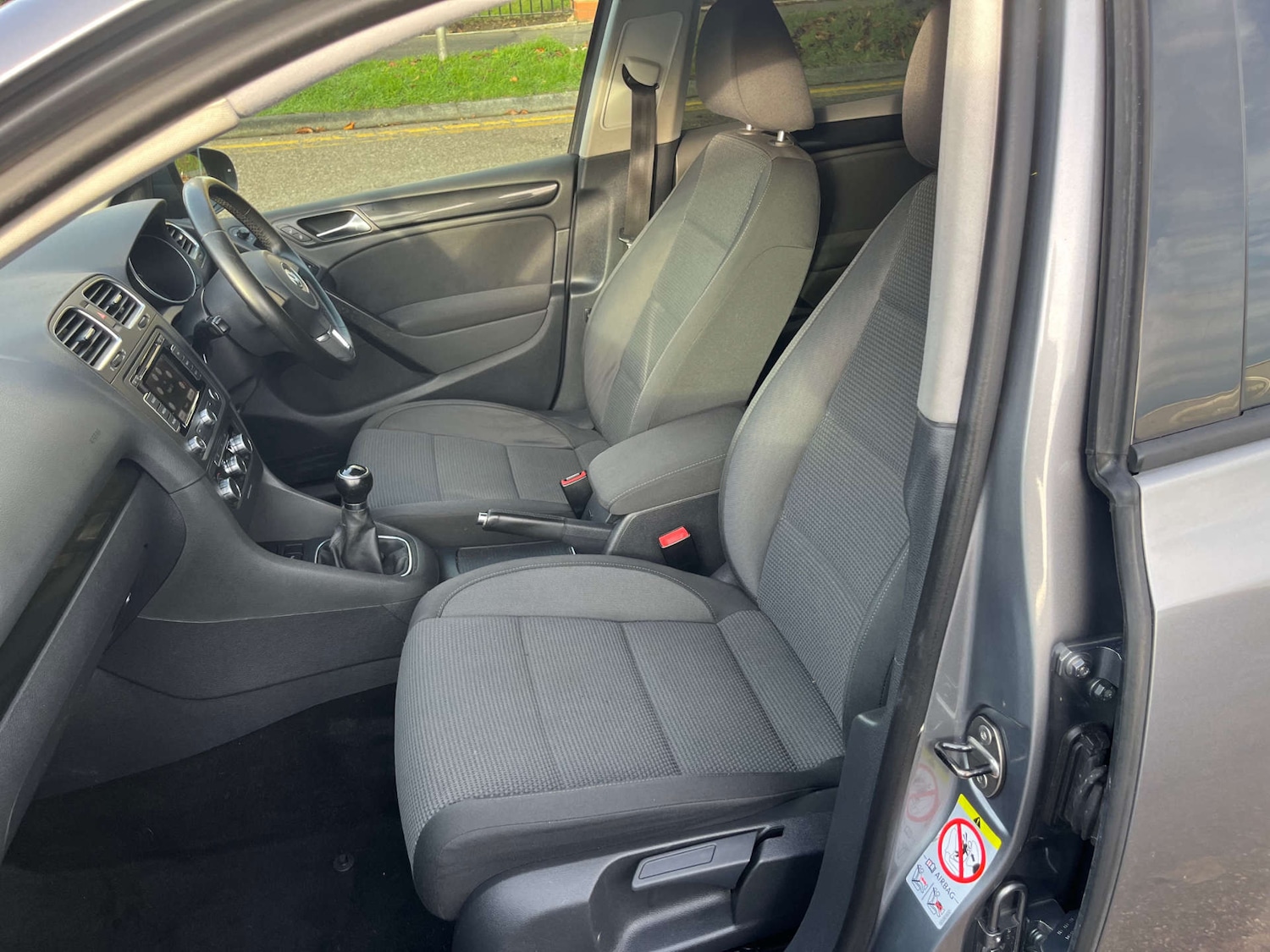 Used Volkswagen Golf 2009 for sale - 77378367: Photo 9