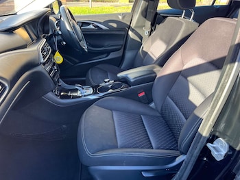 Used Infiniti Q30 2016 for sale - 76706743: Photo