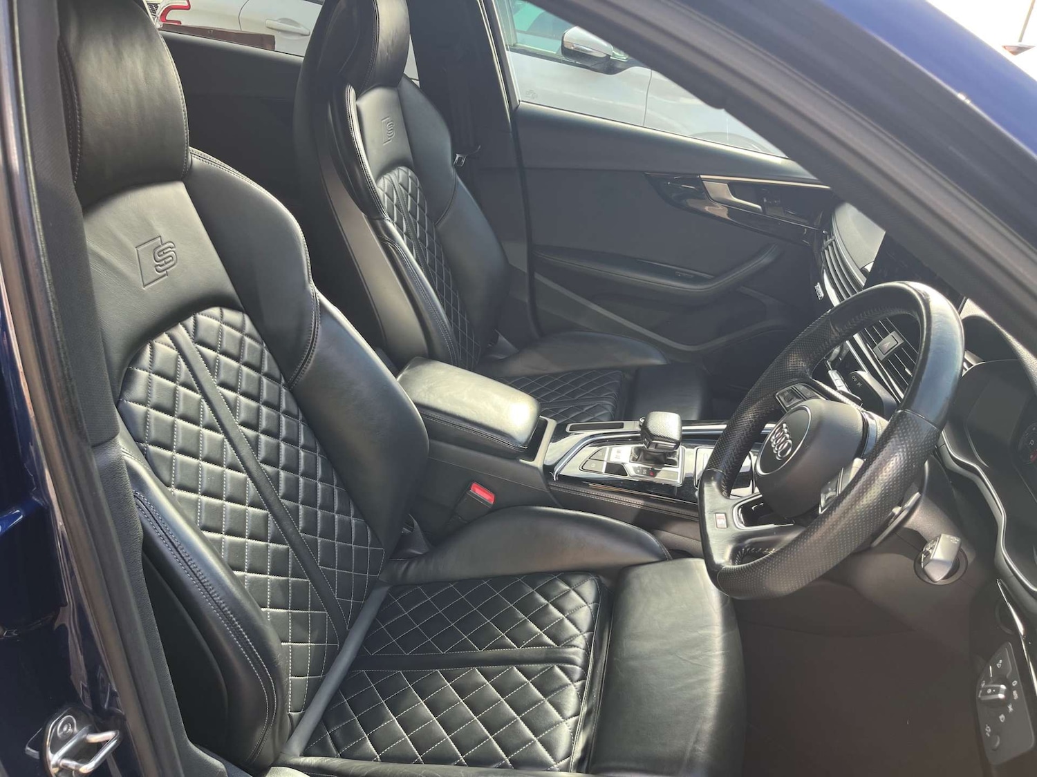 Used Audi A4 2020 for sale - 76017936: Photo 11