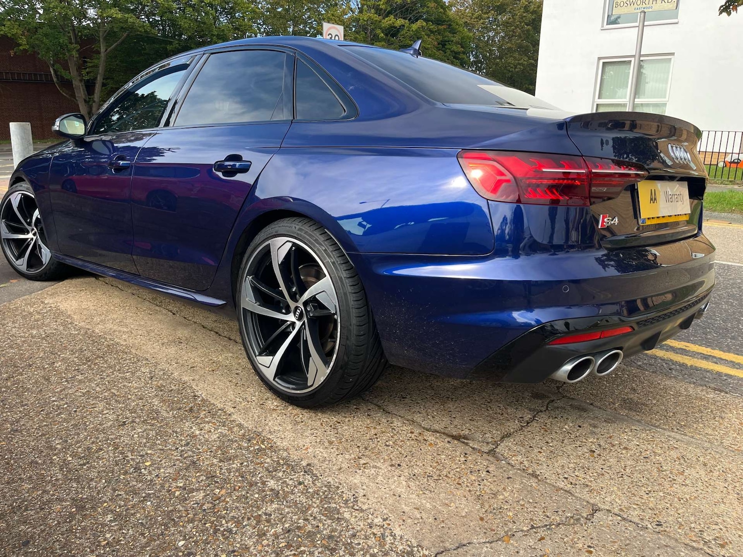 Used Audi A4 2020 for sale - 76017936: Photo 6