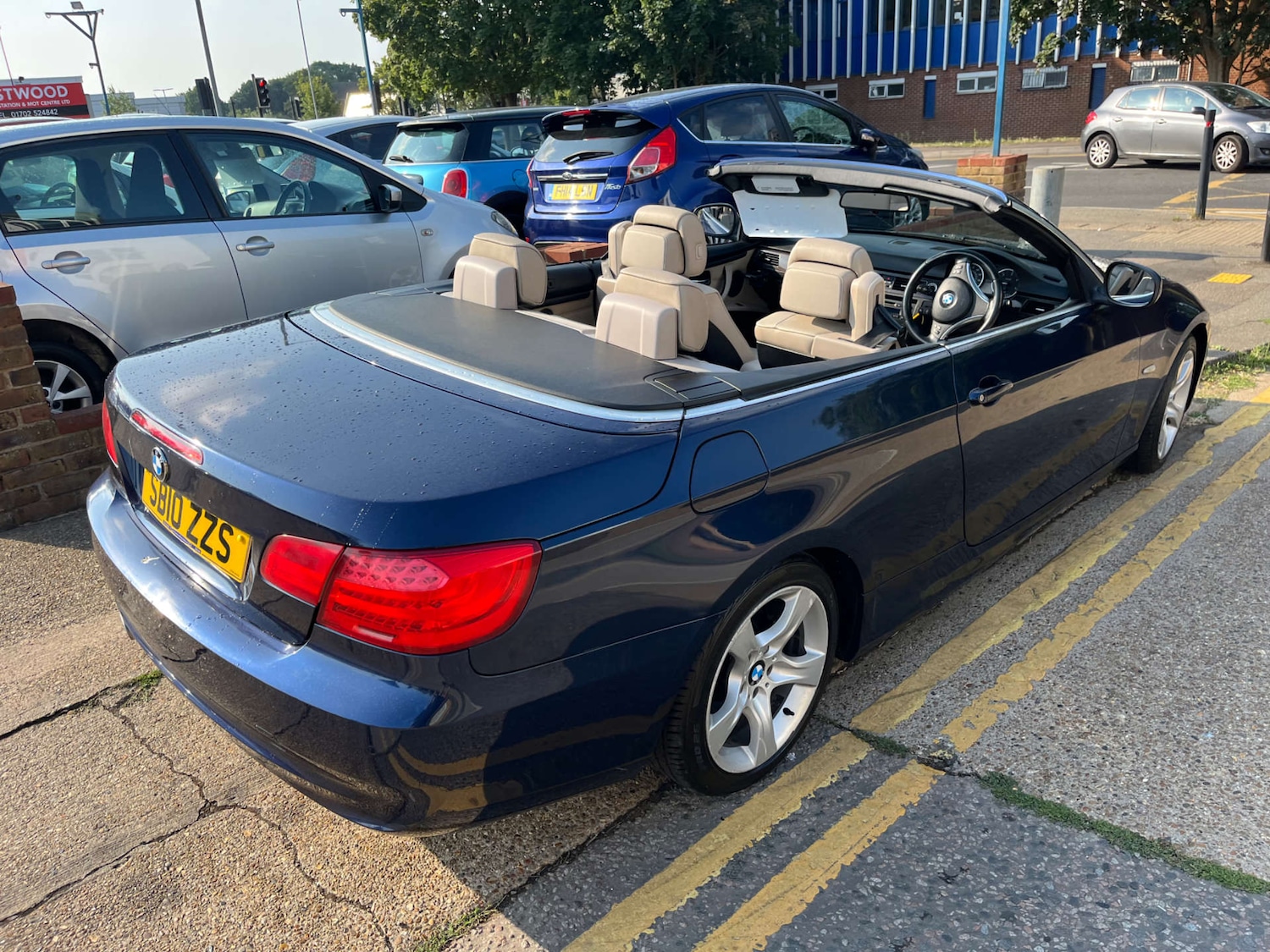 Used BMW 3 Series 2010 for sale - 76278077: Photo 12