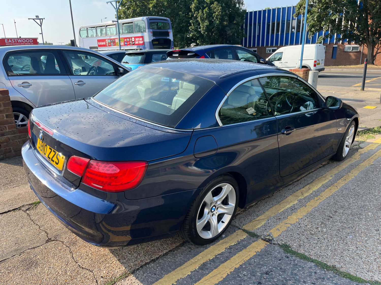 Used BMW 3 Series 2010 for sale - 76278077: Photo 4