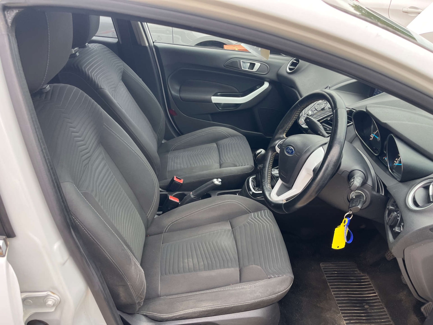 Used Ford Fiesta 2016 for sale - 76601545: Photo 11