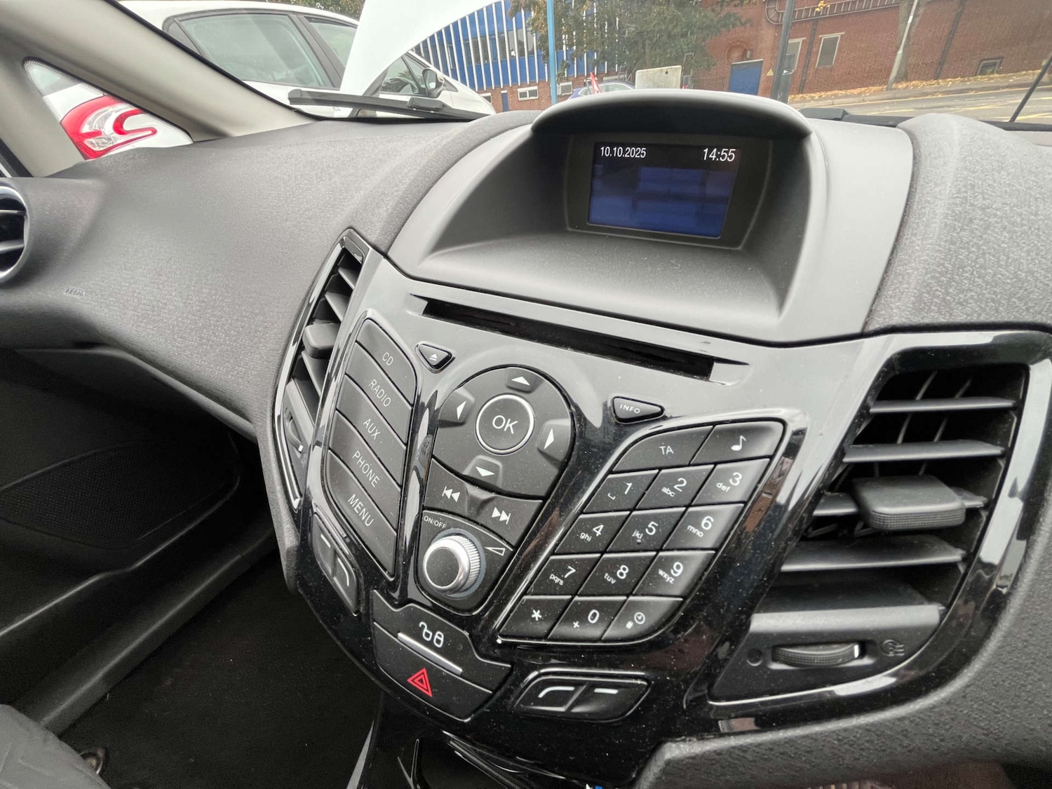 Used Ford Fiesta 2016 for sale - 76601545: Photo 14