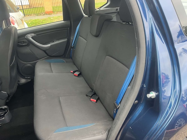 Used Dacia Duster 2015 for sale - 76232964: Photo 15