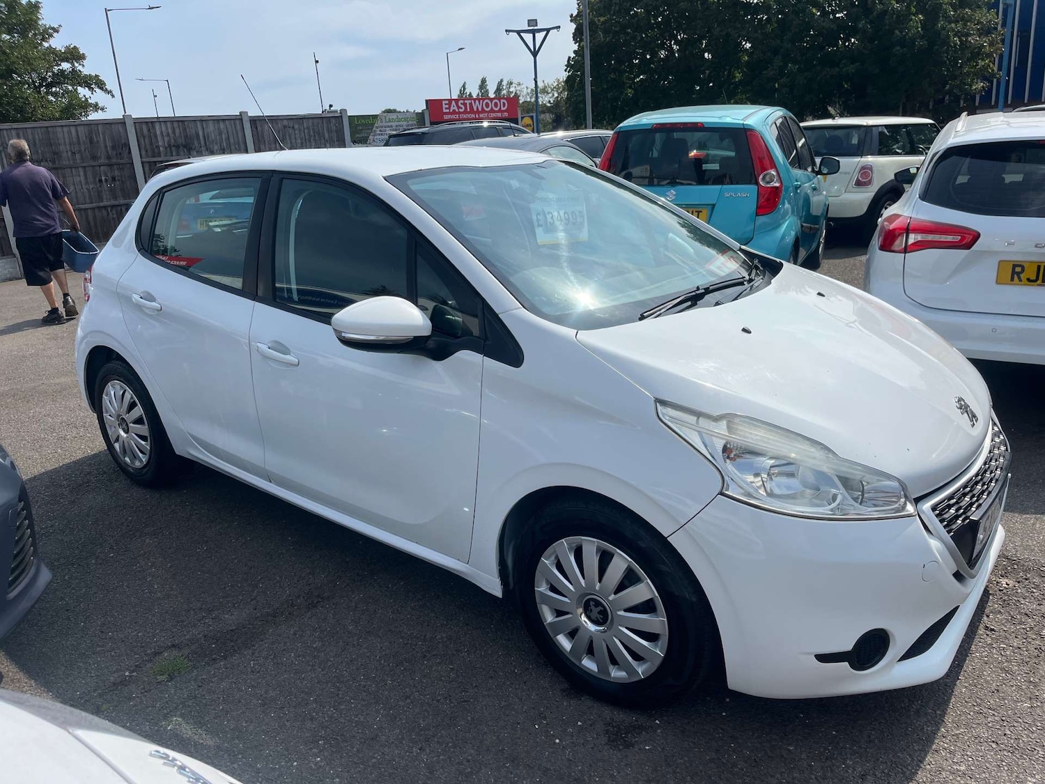 Used Peugeot 208 2013 for sale - 76601426: Photo 1