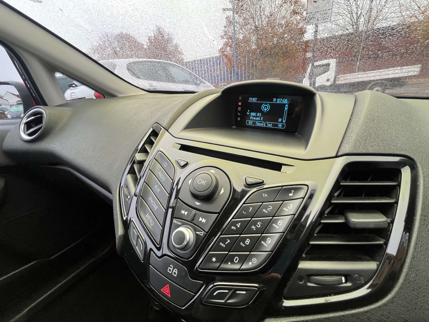 Used Ford Fiesta 2014 for sale - 77976961: Photo 17