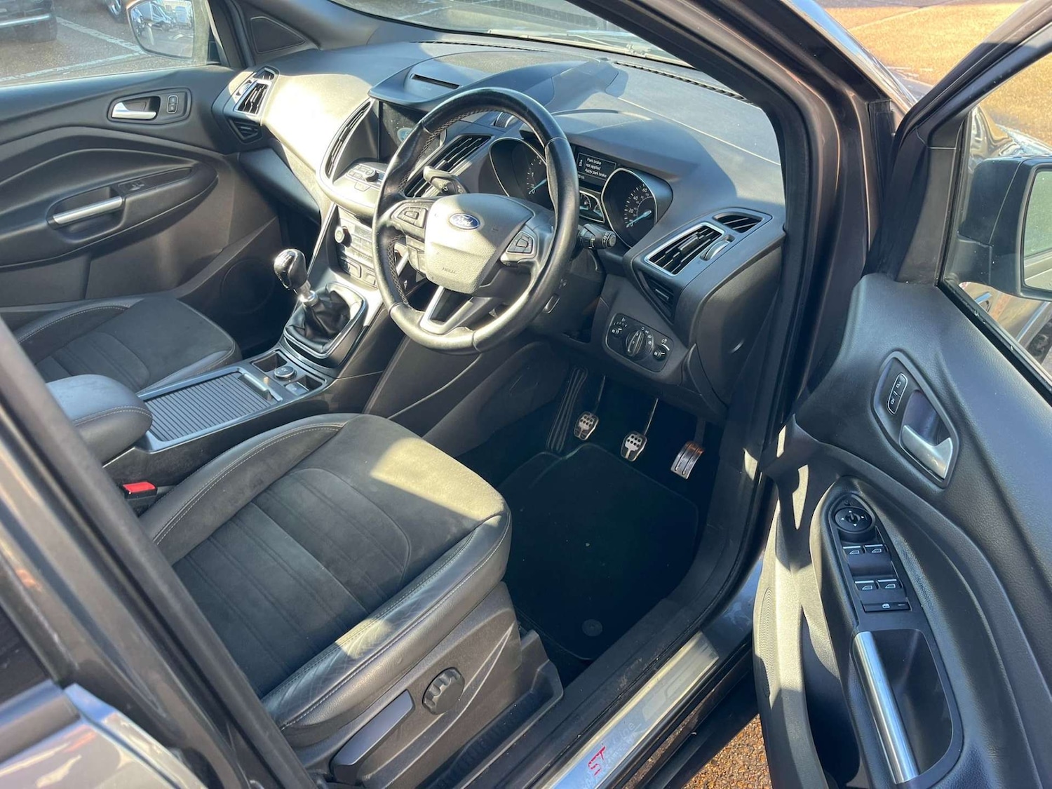 Used Ford Kuga 2017 for sale - 77406070: Photo 5